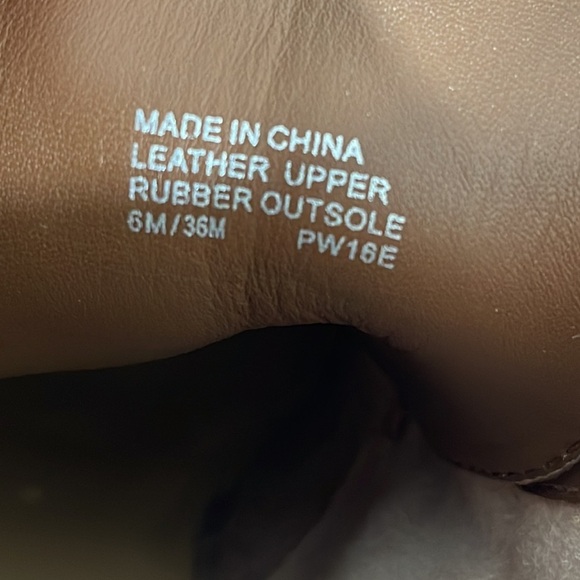 MICHAEL Michael Kors Carrigan Wedge Closed Toe Lace Up Ankle Booties Size 6 - Picture 11 of 11